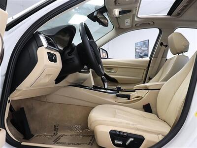 2016 BMW 3 Series 320i   - Photo 18 - Jacksonville, FL 32211