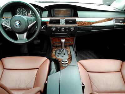 2007 BMW 550i   - Photo 13 - Jacksonville, FL 32211