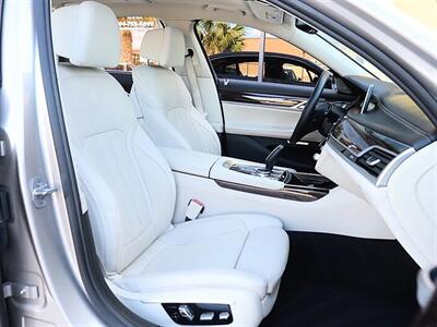 2016 BMW 740i - Photo 13 - Jacksonville, FL 32211