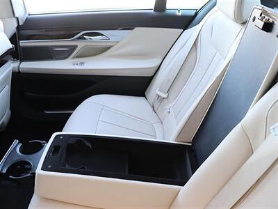 2016 BMW 740i - Photo 25 - Jacksonville, FL 32211