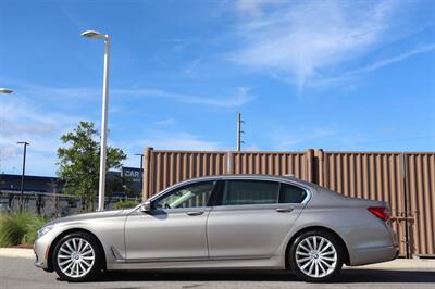 2016 BMW 740i - Photo 4 - Jacksonville, FL 32211