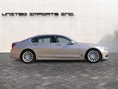 2016 BMW 740i - Photo 8 - Jacksonville, FL 32211