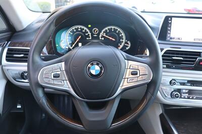 2016 BMW 740i - Photo 54 - Jacksonville, FL 32211