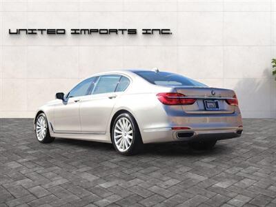 2016 BMW 740i - Photo 5 - Jacksonville, FL 32211