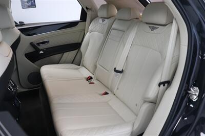 2019 Bentley Bentayga V8   - Photo 16 - Jacksonville, FL 32211