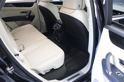 2019 Bentley Bentayga V8   - Photo 13 - Jacksonville, FL 32211