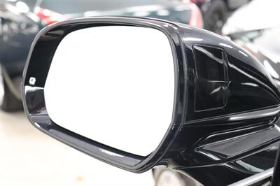 2019 Bentley Bentayga V8   - Photo 60 - Jacksonville, FL 32211