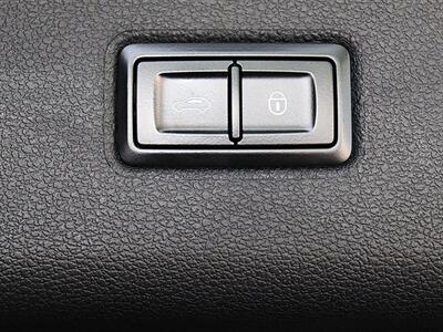 2019 Bentley Bentayga V8 - Photo 70 - Jacksonville, FL 32211