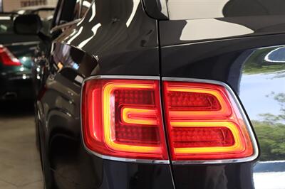 2019 Bentley Bentayga V8   - Photo 79 - Jacksonville, FL 32211