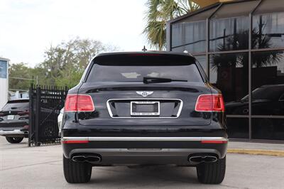 2019 Bentley Bentayga V8   - Photo 4 - Jacksonville, FL 32211