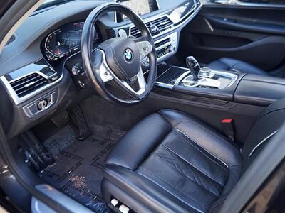 2022 BMW 7 Series 740i   - Photo 9 - Jacksonville, FL 32211