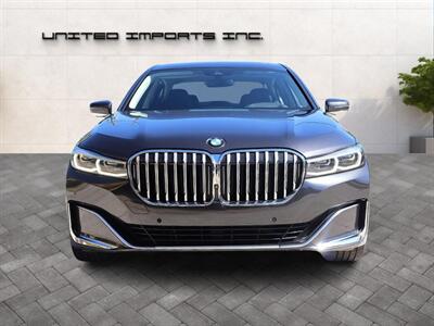 2022 BMW 7 Series 740i   - Photo 8 - Jacksonville, FL 32211
