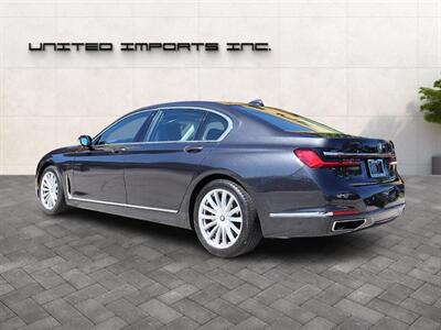 2022 BMW 7 Series 740i   - Photo 3 - Jacksonville, FL 32211