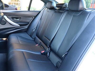 2018 BMW 3 Series 330i M Sport - Photo 16 - Jacksonville, FL 32211