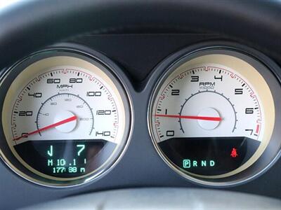 2011 Dodge Challenger SE   - Photo 26 - Jacksonville, FL 32211