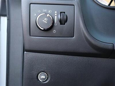 2011 Dodge Challenger SE   - Photo 28 - Jacksonville, FL 32211