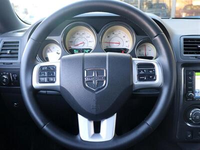 2011 Dodge Challenger SE   - Photo 23 - Jacksonville, FL 32211