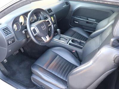 2011 Dodge Challenger SE   - Photo 10 - Jacksonville, FL 32211