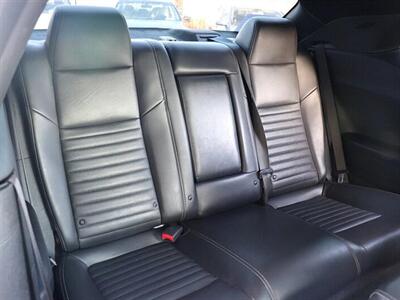 2011 Dodge Challenger SE   - Photo 17 - Jacksonville, FL 32211