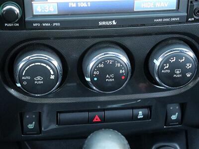 2011 Dodge Challenger SE   - Photo 21 - Jacksonville, FL 32211