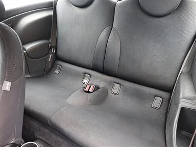 2005 MINI Cooper   - Photo 11 - Jacksonville, FL 32211