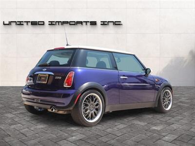 2005 MINI Cooper   - Photo 5 - Jacksonville, FL 32211