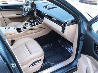 2019 Porsche Cayenne - Photo 14 - Jacksonville, FL 32211