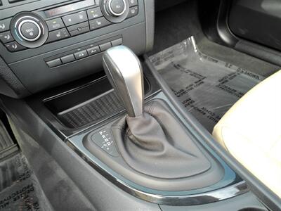 2010 BMW 135i   - Photo 18 - Jacksonville, FL 32211