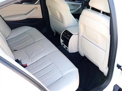 2018 BMW 5 Series 530i   - Photo 14 - Jacksonville, FL 32211