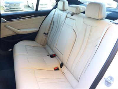 2018 BMW 5 Series 530i   - Photo 17 - Jacksonville, FL 32211