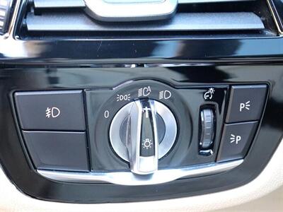 2018 BMW 5 Series 530i   - Photo 31 - Jacksonville, FL 32211