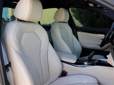 2018 BMW 5 Series 530i   - Photo 13 - Jacksonville, FL 32211