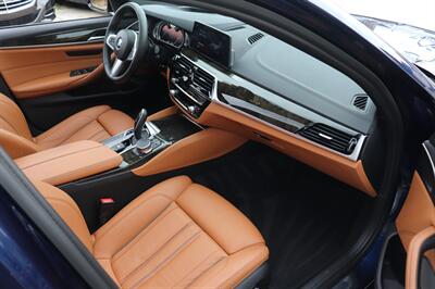 2017 BMW 5 Series 540i - Photo 11 - Jacksonville, FL 32211