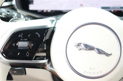 2024 Jaguar F-PACE P250 R-Dynamic S   - Photo 39 - Jacksonville, FL 32211