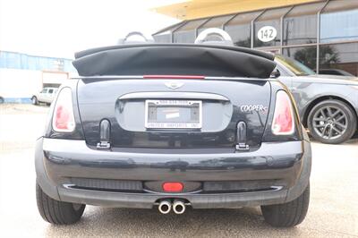 2008 MINI Cooper S - Photo 7 - Jacksonville, FL 32211