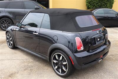 2008 MINI Cooper S - Photo 12 - Jacksonville, FL 32211