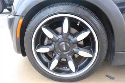 2008 MINI Cooper S - Photo 47 - Jacksonville, FL 32211