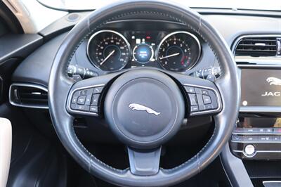 2020 Jaguar F-PACE 25t Premium - Photo 31 - Jacksonville, FL 32211