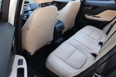 2020 Jaguar F-PACE 25t Premium - Photo 15 - Jacksonville, FL 32211