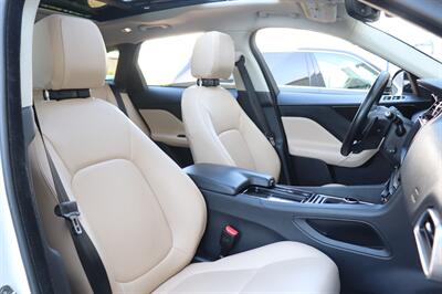 2020 Jaguar F-PACE 25t Premium - Photo 12 - Jacksonville, FL 32211