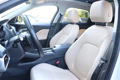 2020 Jaguar F-PACE 25t Premium - Photo 10 - Jacksonville, FL 32211