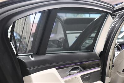 2018 BMW 7 Series 740i   - Photo 30 - Jacksonville, FL 32211