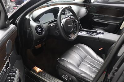 2015 Jaguar XJL Portfolio   - Photo 10 - Jacksonville, FL 32211
