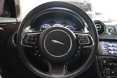 2015 Jaguar XJL Portfolio   - Photo 38 - Jacksonville, FL 32211
