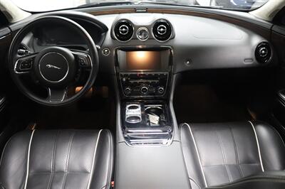 2015 Jaguar XJL Portfolio   - Photo 27 - Jacksonville, FL 32211