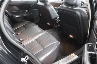 2015 Jaguar XJL Portfolio   - Photo 14 - Jacksonville, FL 32211