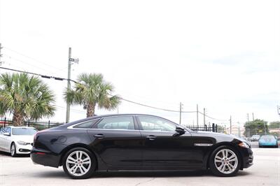 2015 Jaguar XJL Portfolio   - Photo 8 - Jacksonville, FL 32211
