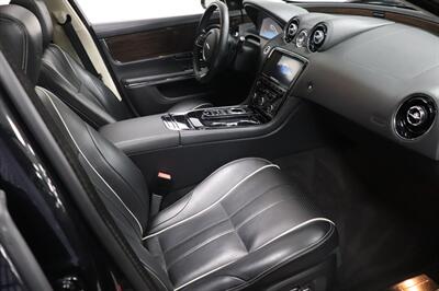 2015 Jaguar XJL Portfolio   - Photo 12 - Jacksonville, FL 32211