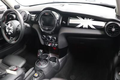 2020 MINI Cooper S - Photo 19 - Jacksonville, FL 32211