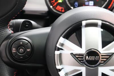 2020 MINI Cooper S - Photo 36 - Jacksonville, FL 32211